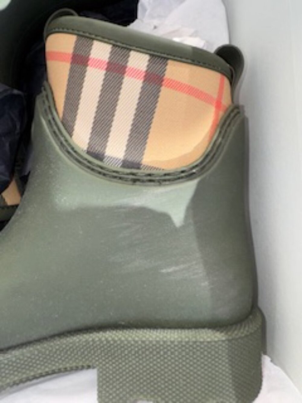 Burberry Marsh Stamp Short Rain Boot in Loch (Olive) Size 37 ($650) - Picture 8 of 11